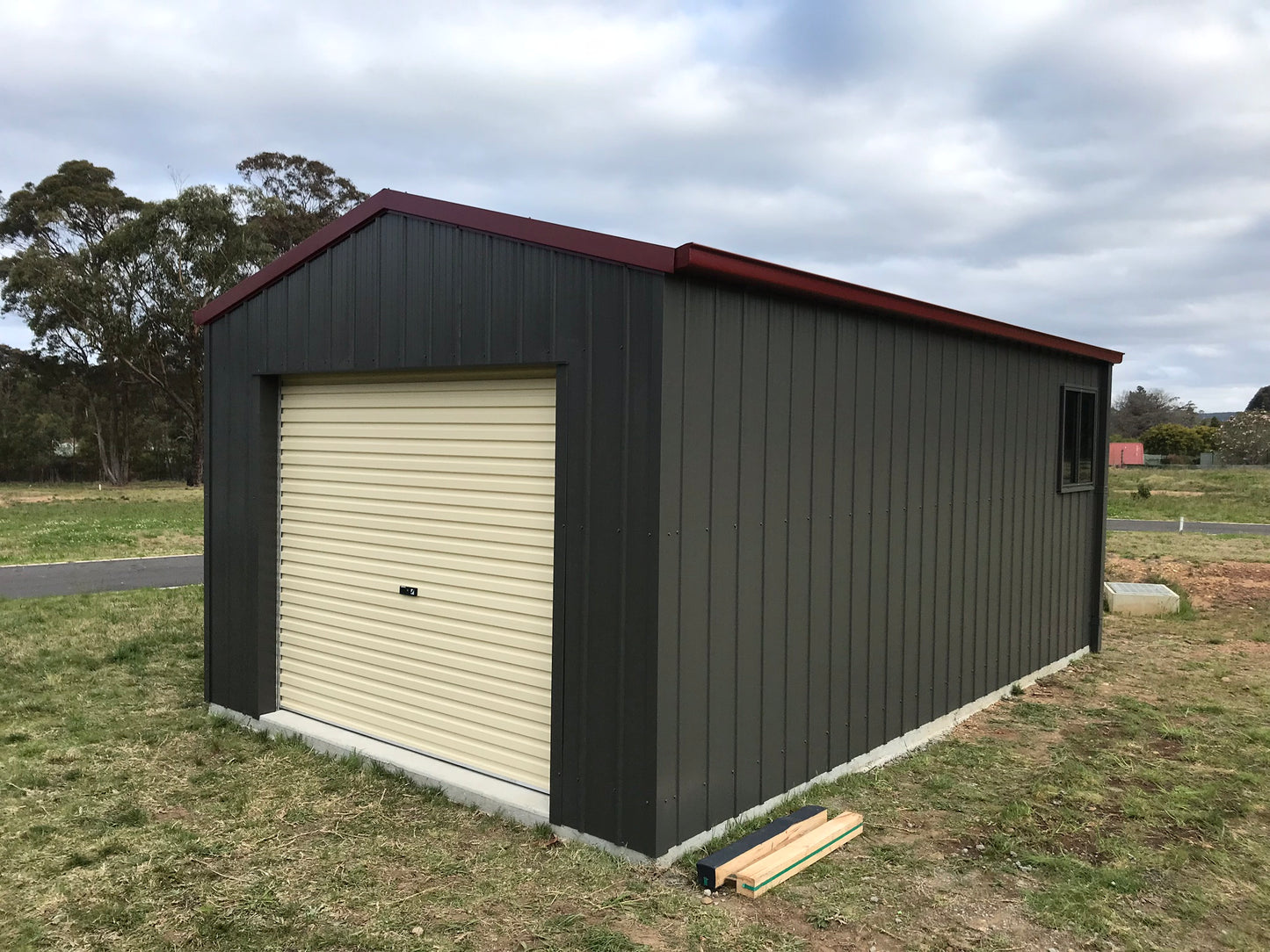 Single Garage for display purposes only. Not a true representation of final product